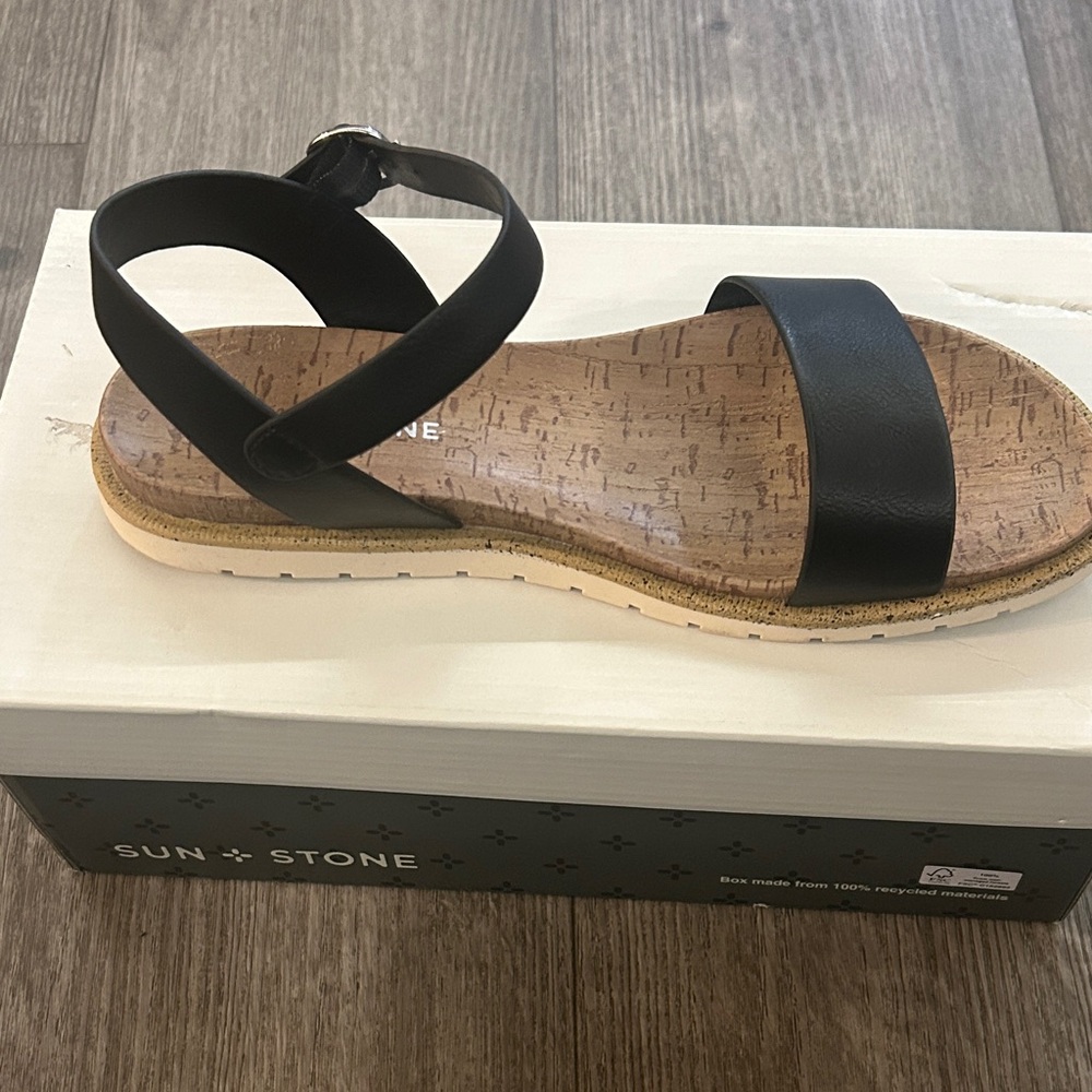 Sun + Stone Mattiep Black Ankle Strap Flat Sandals Size 7.5 M 10008608100
